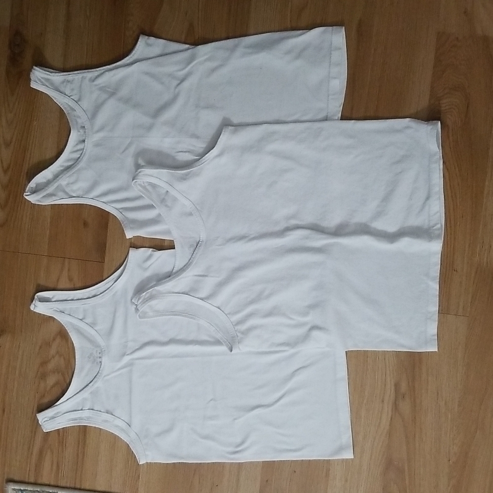 Set of 3 Fruit of the Loom cotton undershirts